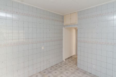 Casa à venda com 250m², 4 quartos e 2 vagas Casa à venda com 250m², 4 quartos e 2 vagasCozinha