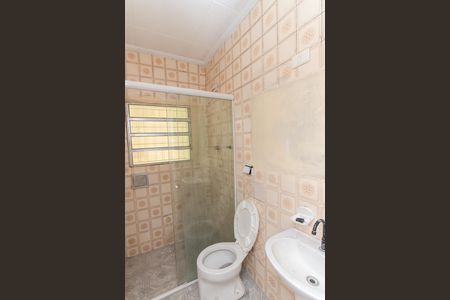 Casa à venda com 250m², 4 quartos e 2 vagas Casa à venda com 250m², 4 quartos e 2 vagasBanheiro