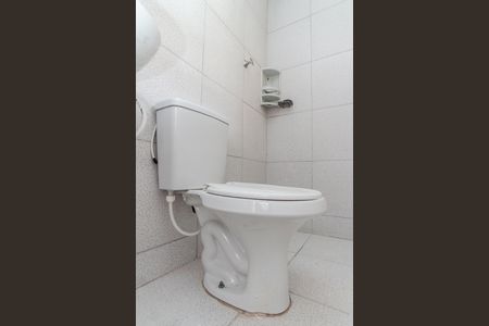 Casa à venda com 250m², 4 quartos e 2 vagas Casa à venda com 250m², 4 quartos e 2 vagasBanheiro da Suíte