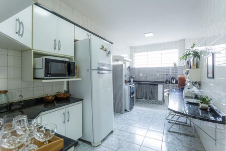Apartamento à venda com 126m², 3 quartos e 1 vagaCozinha