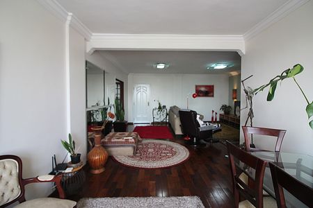 Apartamento à venda com 185m², 3 quartos e 1 vagaSala