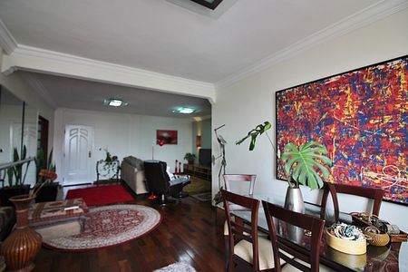 Apartamento à venda com 185m², 3 quartos e 1 vagaSala