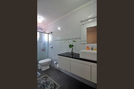 Apartamento à venda com 185m², 3 quartos e 1 vagaBanheiro da Suíte