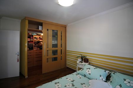Apartamento à venda com 185m², 3 quartos e 1 vagaSuíte