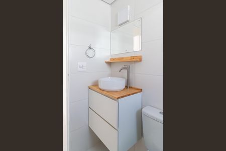 Apartamento à venda com 60m², 2 quartos e 1 vaga Apartamento à venda com 60m², 2 quartos e 1 vagaBanheiro