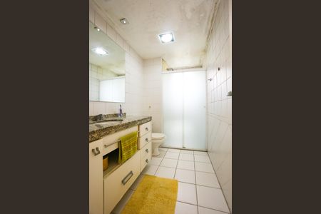 Apartamento à venda com 118m², 3 quartos e 2 vagasBanheiro da Suíte 3