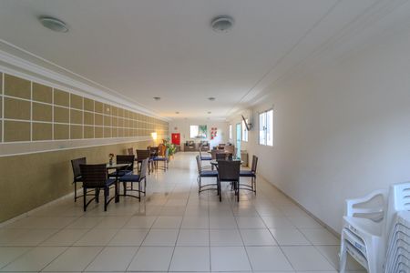 Apartamento para alugar com 45m², 2 quartos e 2 vagas Apartamento para alugar com 45m², 2 quartos e 2 vagasÁrea comum
