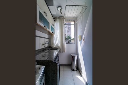 Apartamento para alugar com 45m², 2 quartos e 2 vagas Apartamento para alugar com 45m², 2 quartos e 2 vagasCozinha