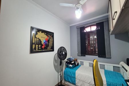 Casa à venda com 250m², 3 quartos e 2 vagasQuarto 2