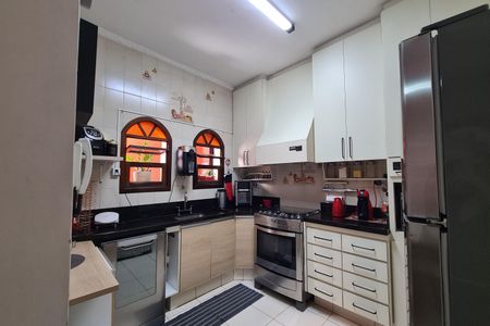 Casa à venda com 250m², 3 quartos e 2 vagasCozinha
