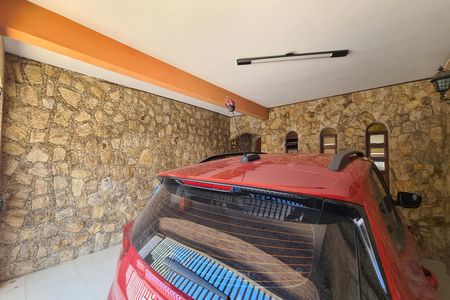 Casa à venda com 250m², 3 quartos e 2 vagasGaragem