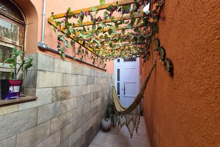 Casa à venda com 250m², 3 quartos e 2 vagasQuintal