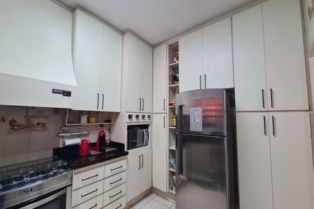 Casa à venda com 250m², 3 quartos e 2 vagasCozinha