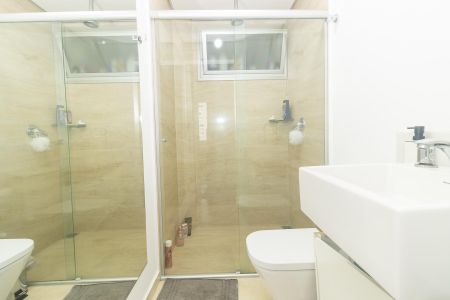 Apartamento à venda com 89m², 2 quartos e 1 vaga Apartamento à venda com 89m², 2 quartos e 1 vagaBanheiro Social