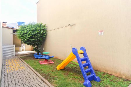 Casa de condomínio à venda com 68m², 2 quartos e 1 vagaÁrea comum - Playground