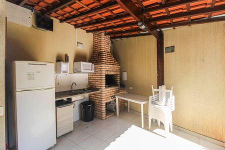Casa de condomínio à venda com 68m², 2 quartos e 1 vagaÁrea comum - Churrasqueira