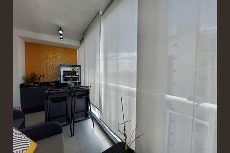 Apartamento à venda com 83m², 2 quartos e 2 vagasVaranda