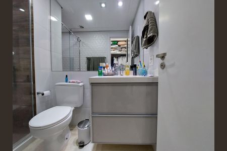 Apartamento à venda com 83m², 2 quartos e 2 vagasBanheiro Suíte