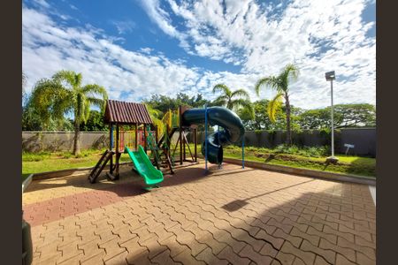 Apartamento à venda com 83m², 2 quartos e 2 vagasÁrea comum - Playground
