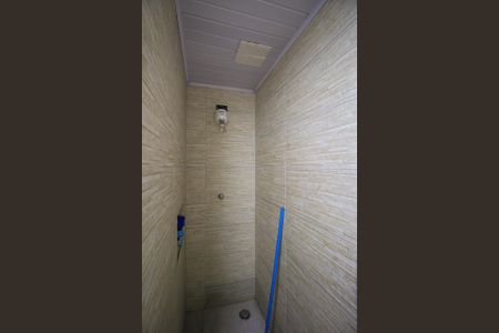 Casa à venda com 125m², 2 quartos e 1 vagaBanheiro do Quarto 1