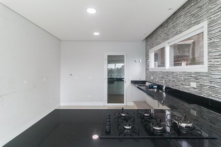 Casa de condomínio para alugar com 250m², 3 quartos e 4 vagasCozinha