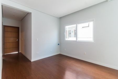 Casa de condomínio para alugar com 250m², 3 quartos e 4 vagasHall/Escritório