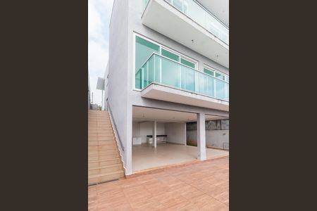 Casa de condomínio para alugar com 250m², 3 quartos e 4 vagasQuintal dos Fundos