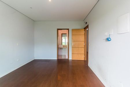 Casa de condomínio para alugar com 250m², 3 quartos e 4 vagasQuarto 1 - Suíte 1