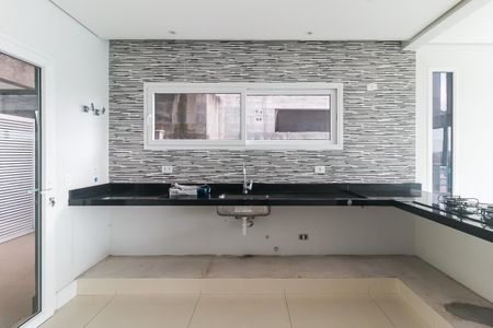 Casa de condomínio para alugar com 250m², 3 quartos e 4 vagasCozinha