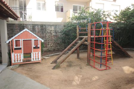 Apartamento à venda com 71m², 3 quartos e 1 vagaÁrea comum - Playground