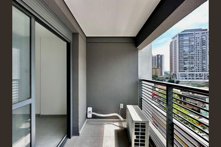 Studio à venda com 38m², 0 quarto e sem vaga Studio à venda com 38m², 0 quarto e sem vagaSacada