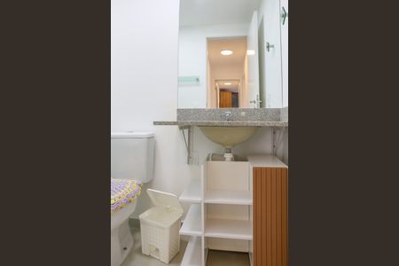 Apartamento para alugar com 74m², 3 quartos e 1 vagaBanheiro Social