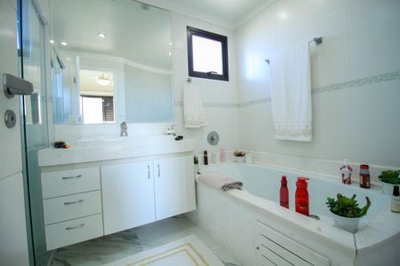 Apartamento à venda com 157m², 3 quartos e 3 vagasBanheiro