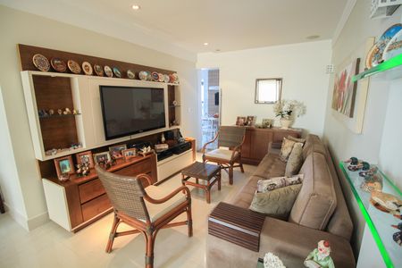 Apartamento à venda com 157m², 3 quartos e 3 vagasSala