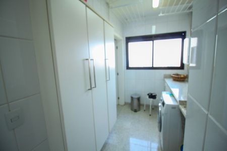 Apartamento à venda com 157m², 3 quartos e 3 vagasÁrea de Serviço