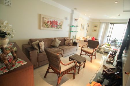 Apartamento à venda com 157m², 3 quartos e 3 vagasSala