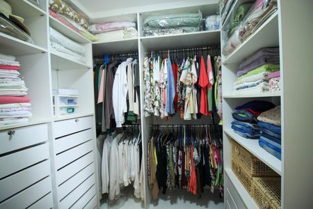 Apartamento à venda com 157m², 3 quartos e 3 vagasCloset da Suíte