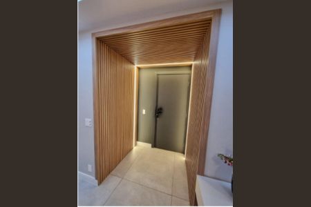 Apartamento à venda com 129m², 3 quartos e 3 vagasFoto 01