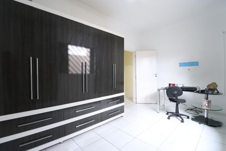 Apartamento para alugar com 59m², 3 quartos e sem vagaQuarto