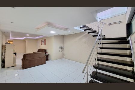 Apartamento para alugar com 59m², 3 quartos e sem vaga Apartamento para alugar com 59m², 3 quartos e sem vagaSala