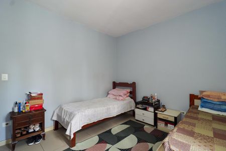 Casa à venda com 102m², 2 quartos e 2 vagasQuarto 