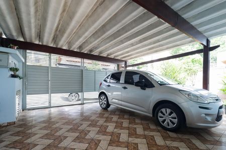 Casa à venda com 102m², 2 quartos e 2 vagasGaragem