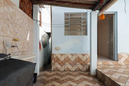 Casa à venda com 102m², 2 quartos e 2 vagasÁrea de Serviço