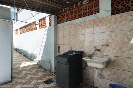 Casa à venda com 102m², 2 quartos e 2 vagasÁrea de Serviço