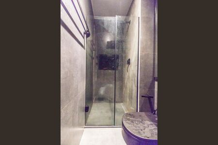 Apartamento à venda com 69m², 2 quartos e 2 vagasBanheiro da Suíte 2