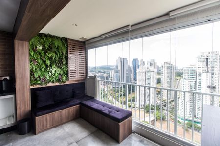 Apartamento à venda com 69m², 2 quartos e 2 vagasVaranda