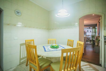 Casa à venda com 500m², 4 quartos e 5 vagasCozinha