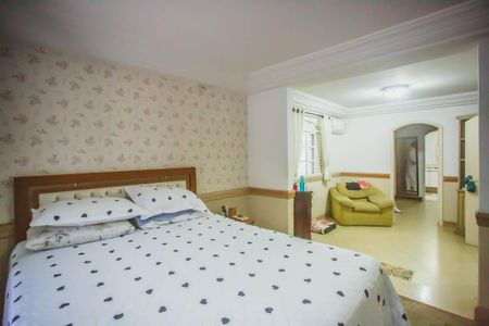 Casa à venda com 500m², 4 quartos e 5 vagasSuíte 3