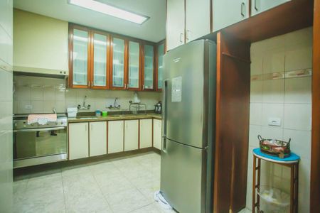 Casa à venda com 500m², 4 quartos e 5 vagasCozinha