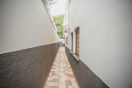 Casa à venda com 500m², 4 quartos e 5 vagasCorredor Lateal